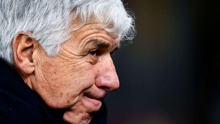 GENOA, ITALY - DECEMBER 21: Gian Piero Gasperini head coach of Atalanta looks on before the Serie A match between Genoa CFC and Atalanta BC at Stadio Luigi Ferraris on December 21, 2021 in Genoa, Italy. (Photo by Getty Images) Gasperini: “Cosa filtra sui rientri di Zapata e Gosens! Il motivo dell’assenza di Djimsiti”. E Toloi… - immagine 1
