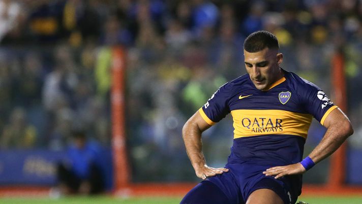 BUENOS AIRES, ARGENTINA - SEPTEMBER 28: Ramon Abila of Boca Juniors reacts after missing a chance to score during a match between Boca Juniors and Newell's Old Boys as part of Superliga Argentina 2019/20 at Estadio Alberto J. Armando on September 28, 2019 in Buenos Aires, Argentina. (Photo by Daniel Jayo/Getty Images) BUENOS AIRES, ARGENTINA - SEPTEMBER 28: Ramon Abila of Boca Juniors reacts after missing a chance to score during a match between Boca Juniors and Newell's Old Boys as part of Superliga Argentina 2019/20 at Estadio Alberto J. Armando on September 28, 2019 in Buenos Aires, Argentina. (Photo by Daniel Jayo/Getty Images)