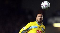 Lazio, la punizione di Sinisa a Stamford Bridge è il gol del giorno: il ricordo