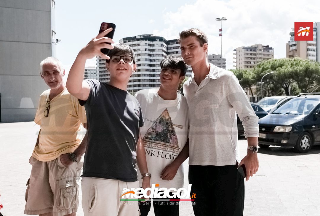 FOTO PALERMO, Jacopo Segre al ‘Renzo Barbera’ per la firma (Gallery) - immagine 7