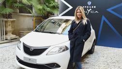 Bobo Vieri mette la testa a posto: la sua Costanza aspetta un bimbo