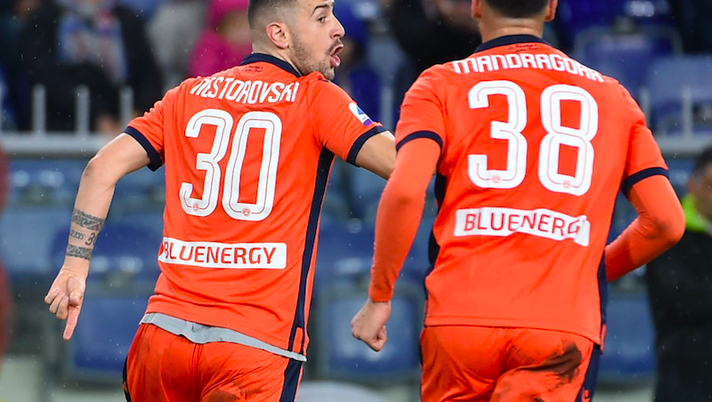 Nestorovski: “Voglio fare 10 gol, ora gioco e vi dico che il mio idolo… sono io” Nestorovski: “Voglio fare 10 gol, ora gioco e vi dico che il mio idolo… sono io” - immagine 1