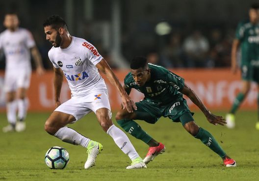 JUNE 14: Thiago Maia #29 of Santos (Photo by Ricardo Nogueira/Getty Images) JUNE 14: Thiago Maia #29 of Santos (Photo by Ricardo Nogueira/Getty Images)