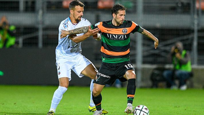 Venezia, dopo l’assist arriva lo stop per Aramu: infortunio e cambio obbligato - immagine 1