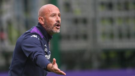 GERMOGLI PH: 19 LUGLIO 2021 MOENA TR RITIRO ESTIVO DELLA FIORENTINA CALCIO ALLENAMENTO MATTINA NELLA FOTO IL MISTER VINCENZO ITALIANO