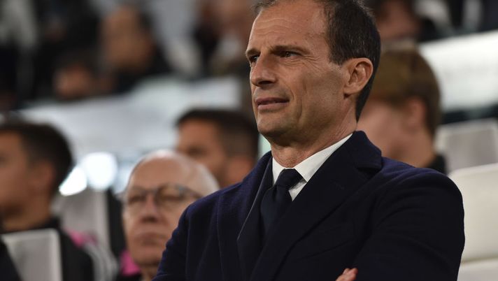 TURIN, ITALY - MARCH 12: Head coach Massimiliano Allegri of Juventus looks on during the UEFA Champions League Round of 16 Second Leg match between Juventus and Club de Atletico Madrid at Allianz Stadium on March 12, 2019 in Turin, Italy. (Photo by Tullio M. Puglia/Getty Images)  TURIN, ITALY - MARCH 12: Head coach Massimiliano Allegri of Juventus looks on during the UEFA Champions League Round of 16 Second Leg match between Juventus and Club de Atletico Madrid at Allianz Stadium on March 12, 2019 in Turin, Italy. (Photo by Tullio M. Puglia/Getty Images)