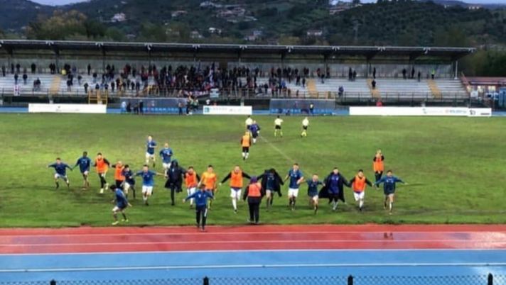 Battuta la Nocerina nel derby in rimonta: 4-2 il finale a favore dell'Agropoli Battuta la Nocerina nel derby in rimonta: 4-2 il finale a favore dell'Agropoli