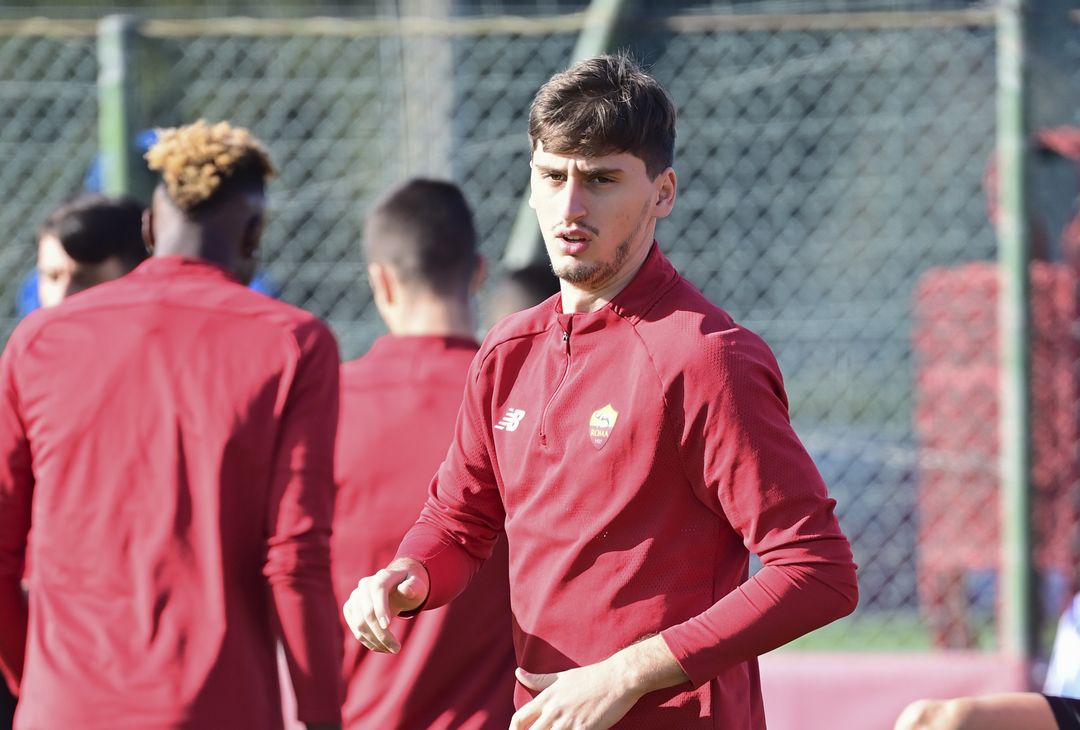 Trigoria: El Shaarawy sorride, Abraham concentrato – FOTO GALLERY - immagine 16