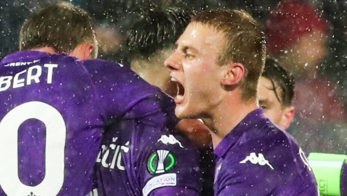 GERMOGLI PH: 13 MARZO 2025 FIRENZE STADIO ARTEMIO FRANCHI CONFERENCE LEAGUE FIORENTINA VS PANATHINAIKOS NELLA FOTO GOL ESULTANZA MANDRAGORA Il Napoli vuole un difensore, tanti nomi ma manca Comuzzo: Conte si arrende? - immagine 1