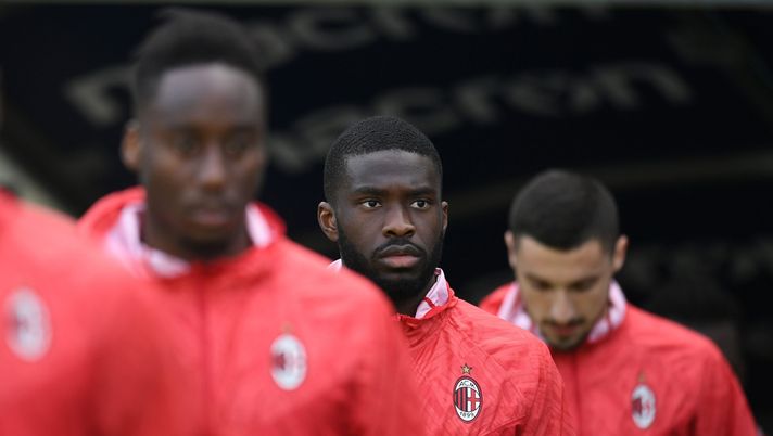 VERONA, ITALY - MARCH 07: Tomori Fikayo of AC Milan looks on after the Serie A match between Hellas Verona FC and AC Milan at Stadio Marcantonio Bentegodi on March 07, 2021 in Verona, Italy. (Photo by Alessandro Sabattini/Getty Images) VERONA, ITALY - MARCH 07: Tomori Fikayo of AC Milan looks on after the Serie A match between Hellas Verona FC and AC Milan at Stadio Marcantonio Bentegodi on March 07, 2021 in Verona, Italy. (Photo by Alessandro Sabattini/Getty Images)