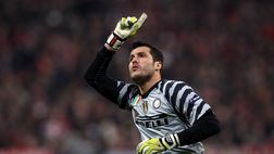 Inter, gli auguri di buon compleanno a Julio Cesar: “Tanti auguri Acchiappasogni!”