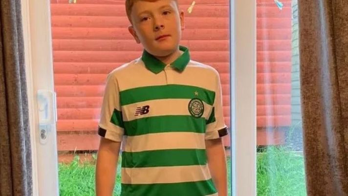 Glasgow, il piccolo Leon è morto: mamma Lauryn chiede un applauso al 14′ minuto del derby LEON 14 ANNI