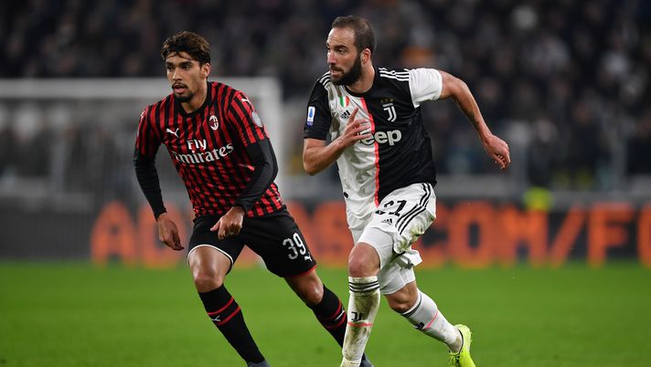 Lucas Paquetá e Gonzalo Higuaín durante Juventus-Milan (credits: GETTY Images) 