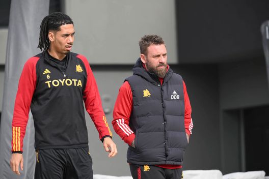 Llorente, Smalling o Huijsen al posto di Ndicka: il borsino della difesa anti-Lazio- immagine 2