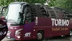Video – Torino-Inter: l’arrivo del pullman granata allo stadio
