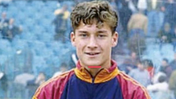 VIDEO Roma, quando iniziò la favola di Francesco Totti: “Mister, fai entrare quel ragazzino”