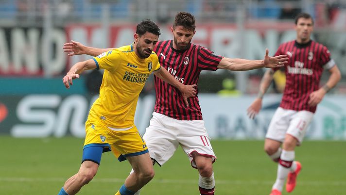 Luca Paganini e Fabio Borini durante Milan-Frosinone (credits: GETTY Images) Luca Paganini e Fabio Borini durante Milan-Frosinone (credits: GETTY Images)
