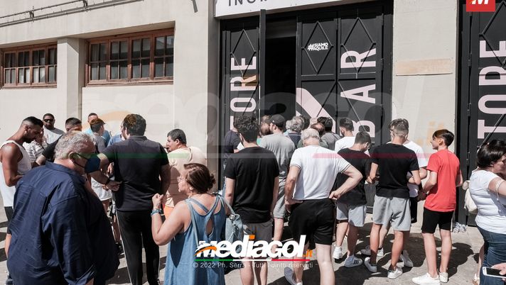 Palermo, campagna abbonamenti: in 48 ore 2.600 tessere rinnovate per la Serie B  Palermo