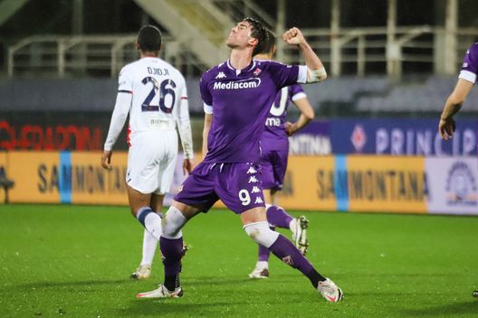 GERMOGLI PH: 23 GENNAIO 2021 FIRENZE STADIO ARTEMIO FRANCHI SERIE A FIORENTINA VS CROTONE NELLA FOTO GOL ED ESULTANZA VLAHOVIC GERMOGLI PH: 23 GENNAIO 2021 FIRENZE STADIO ARTEMIO FRANCHI SERIE A FIORENTINA VS CROTONE NELLA FOTO GOL ED ESULTANZA VLAHOVIC