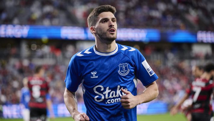 1443848196  Terzino sinistro, domani la firma di Vinagre col Verona - immagine 1