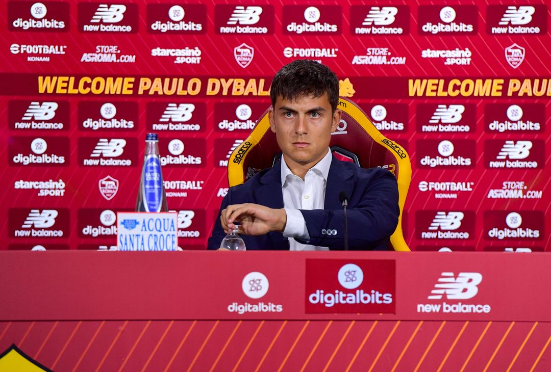 La conferenza stampa di presentazione di Dybala – FOTO GALLERY - immagine 4