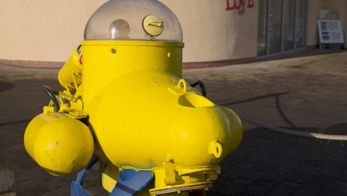 LIVERPOOL, ENGLAND - FEBRUARY 11: A yellow submarine and murals decorate the Penny Lane Community Centre on February 11, 2016 in Liverpool, England. New research commissioned by Liverpool City Council has shown that the legacy and continued popularity of The Beatles adds GBP 81.9 million to the local economy each year and supports 2,335 jobs. (Photo by Christopher Furlong/Getty Images) Villareal-Juventus: alle origini del soprannome “sottomarino giallo” - immagine 1
