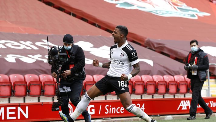 LIVERPOOL, ENGLAND - MARCH 07: Mario Lemina of Fulham celebrates after scoring their side's first goal during the Premier League match between Liverpool and Fulham at Anfield on March 07, 2021 in Liverpool, England. Sporting stadiums around the UK remain under strict restrictions due to the Coronavirus Pandemic as Government social distancing laws prohibit fans inside venues resulting in games being played behind closed doors. (Photo by Phil Noble - Pool/Getty Images) LIVERPOOL, ENGLAND - MARCH 07: Mario Lemina of Fulham celebrates after scoring their side's first goal during the Premier League match between Liverpool and Fulham at Anfield on March 07, 2021 in Liverpool, England. Sporting stadiums around the UK remain under strict restrictions due to the Coronavirus Pandemic as Government social distancing laws prohibit fans inside venues resulting in games being played behind closed doors. (Photo by Phil Noble - Pool/Getty Images)