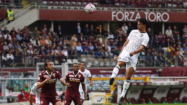 Lo stacco di testa vincente ad opera di Gonzalez in Torino-Palermo 2-1 