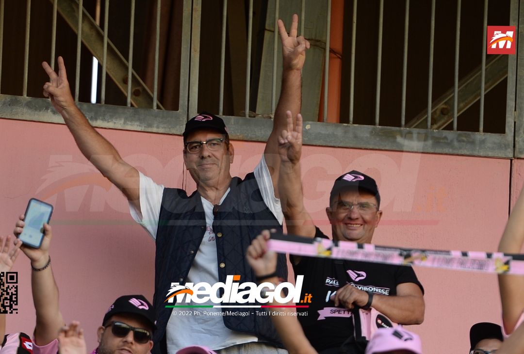 FOTOTIFO Palermo-Cittadella 0-0, i tifosi allo Stadio “Renzo Barbera” (Gallery) - immagine 42