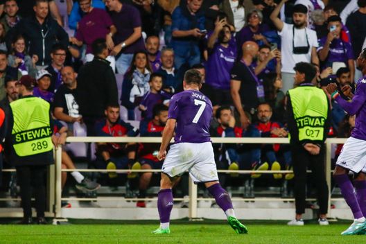 GERMOGLI PH: 27 OTTOBRE 2022 FIRENZE STADIO ARTEMIO FRANCHI CONFERENCE LEAGUE FIORENTINA VS ISTANBUL BASAKSEHIR NELLA FOTO ESULTANZA GOL JOVIC Jovic
