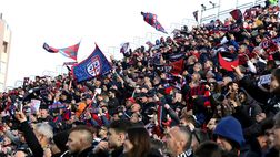 “Gratzias meda”, il Cagliari ringrazia e racconta il suo abbonato 96enne…