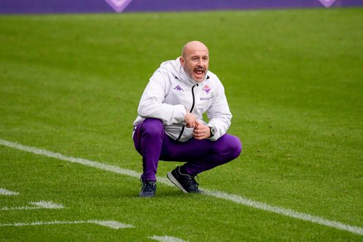 GERMOGLI PH: 30 DICEMBRE 2022 FIRENZE STADIO ARTEMIO FRANCHI PARTITA TRA FIORENTINA E FIORENTINA PRIMAVERA NELLA FOTO ITALIANO Italiano nel pre: “Bianco dal 1′? Abbiamo fiducia, deve liberarsi dall’emozione”- immagine 2