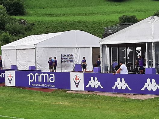 FOTO VN – Biraghi abbandona il campo prima della partitella finale FOTO VN – Biraghi abbandona il campo prima della partitella finale