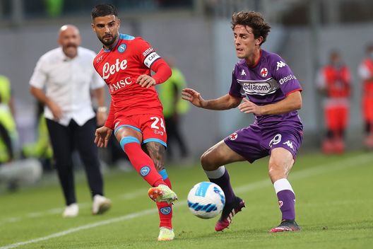 Lorenzo Insigne of SSC Napoli during the Serie A match between ACF Fiorentina v SSC Napoli at Stadio Artemio Franchi on October 3, 2021 in Florence, Italy. (Photo by Gabriele Maltinti/Getty Images) Lorenzo Insigne of SSC Napoli during the Serie A match between ACF Fiorentina v SSC Napoli at Stadio Artemio Franchi on October 3, 2021 in Florence, Italy. (Photo by Gabriele Maltinti/Getty Images)