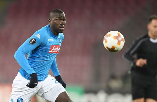 : Koulibaly in uscita dal Napoli, fa gola ai bianconeri. : Koulibaly in uscita dal Napoli, fa gola ai bianconeri.