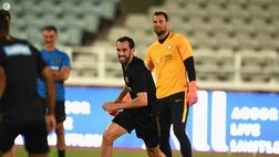Inter, infortunio per Godin: l’esito degli esami