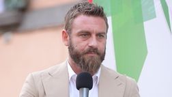 Bandiere in panca. Dopo Pirlo l’apripista, la valanga: arrivano De Rossi e Cambiasso