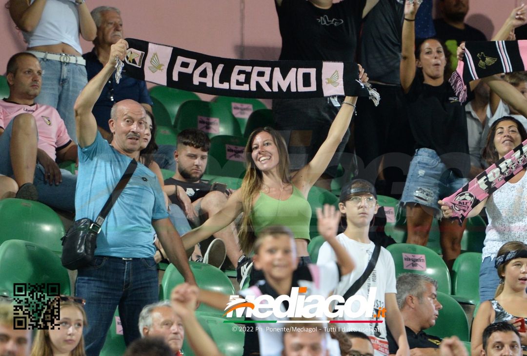 FOTOTIFO, Palermo-Ascoli 2-3: i tifosi allo stadio “Renzo Barbera” (Gallery) - immagine 61