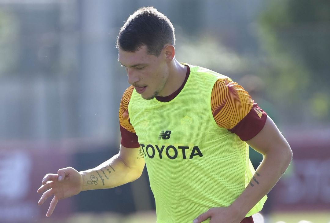 Roma, il primo allenamento con i compagni di Belotti – FOTO GALLERY - immagine 11