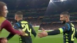Insigne scambia il cinque con Guendouzi e se la ride: tifosi infuriati
