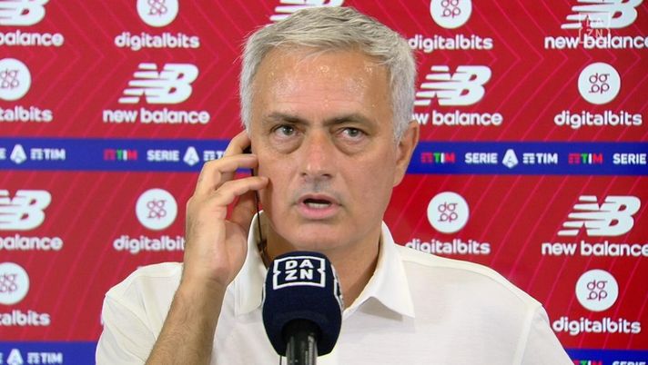 Roma, Mourinho: “L’Inter fa entrare Dzeko e Vidal, noi dobbiamo far crescere i giovani” - immagine 1
