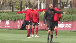 VIDEO Roma, verso il Feyenoord: Dybala e compagni a lavoro prima dell’Europa League
