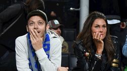 Valentino Rossi stenta con la Petronas, la Novello lo incoraggia: “Vai amore mio”