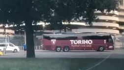 Video – Il pullman del Torino arriva al Meazza