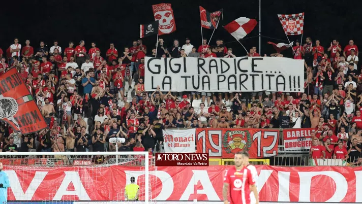 Monza-Torino, i padroni di casa omaggiano Radice: “La tua partita” - immagine 1