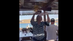 VIDEO Haaland-Mahrez, che festa a Mykonos: i due come non si erano mai visti