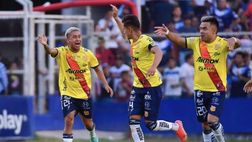Rinvio del portiere e…gol, nei play off in Messico succede anche questo