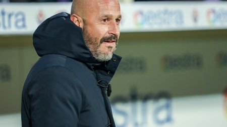 GERMOGLI PH: 30 NOVEMBRE 2021 FIRENZE STADIO ARTEMIO FRANCHI SERIE A FIORENTINA VS SAMPDORIA NELLA FOTO MISTER VINCENZO ITALIANO GERMOGLI PH: 30 NOVEMBRE 2021 FIRENZE STADIO ARTEMIO FRANCHI SERIE A FIORENTINA VS SAMPDORIA NELLA FOTO MISTER VINCENZO ITALIANO