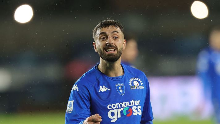 EMPOLI, ITALY - JANUARY 16: Francesco Caputo of Empoli FC reacts during the Serie A match between Empoli FC and UC Sampdoria at Stadio Carlo Castellani on January 16, 2023 in Empoli, Italy. (Photo by Gabriele Maltinti/Getty Images) Emergenza a centrocampo e fiducia a Caputo: cosa filtra sulla formazione dell’Empoli - immagine 1