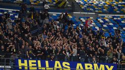Cori dei tifosi a Napoli, 10000 euro di multa al Verona